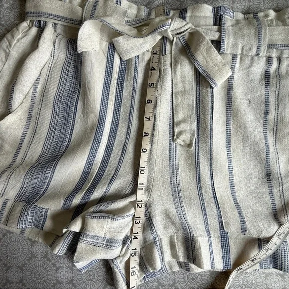 Indigo Rein Linen-Blend Paperbag Shorts Size XL Blue & White Striped - Picture 9 of 9